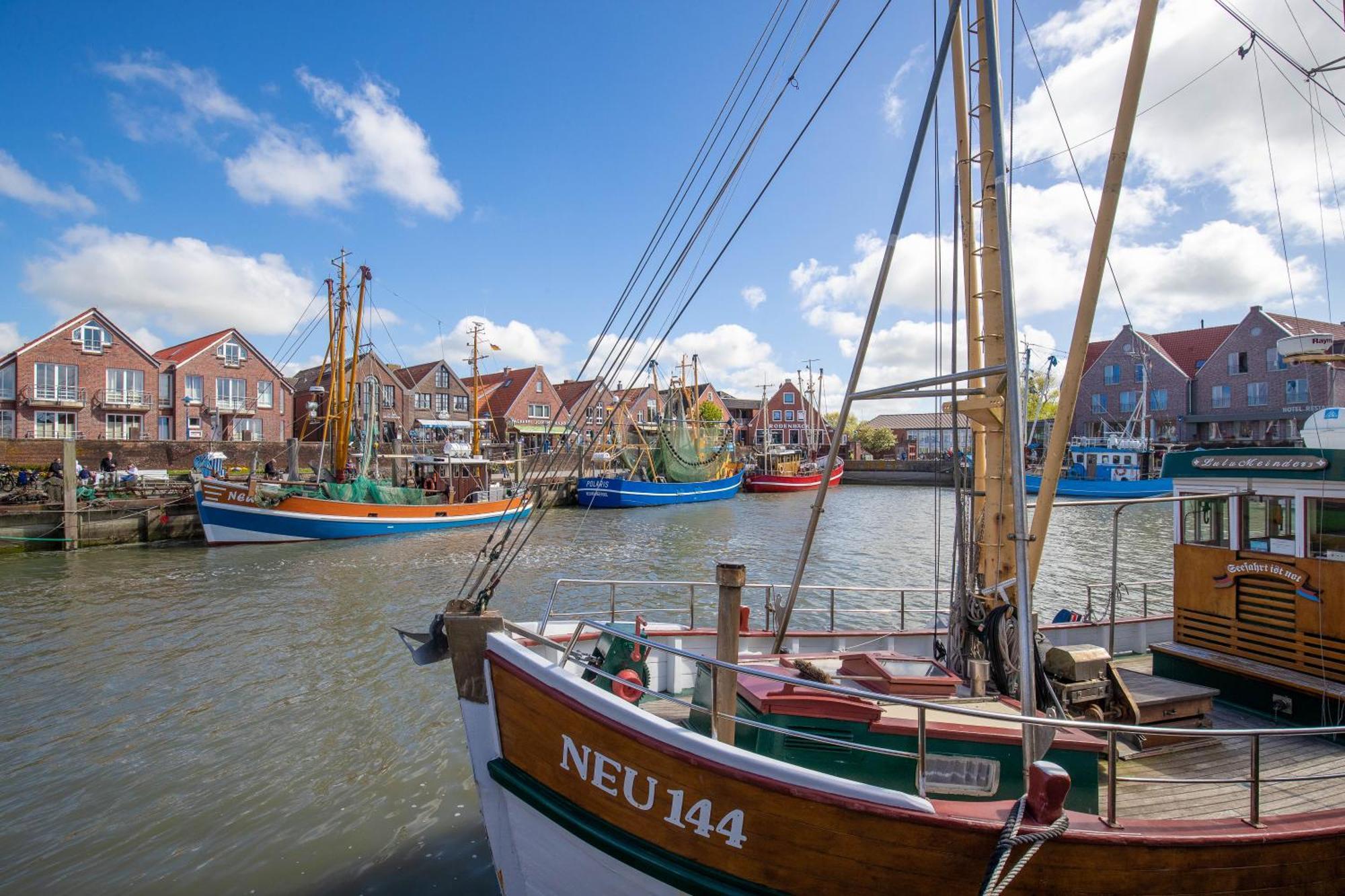 Fischerhaeuschen Am Kurpark Neuharlingersiel Exterior foto